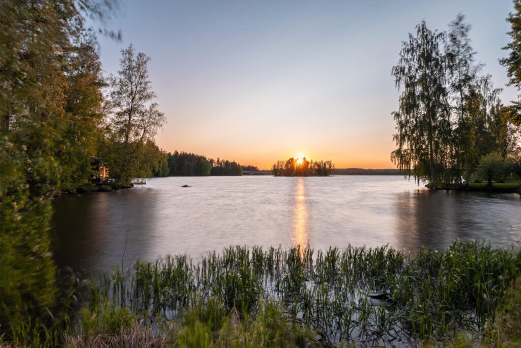 Sonnenuntergang am See. Sonnenuntergang am See.