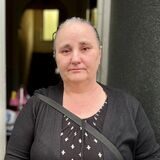 Silvia Peter (57) fürchtete bei einem Brand um ihr Leben. Ihre Wohnung an der Schillerstraße wurde in der Nacht zum Mittwoch (5.7.) stark verwüstet.