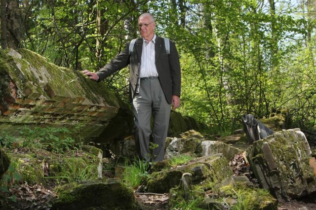 Kurt Salterberg, Mitglied des Führerbegleitbataillons und wachhabender Soldat in Hitlers Hauptquartier, hat das Attentat von Stauffenberg am 20. Juli in der Wolfsschanze in Rastenburg (Ostpreußen) miterlebt.