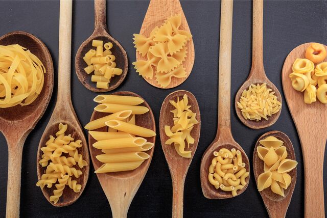 Rezepte für Nudelsalate in neuen aufregenden Varianten