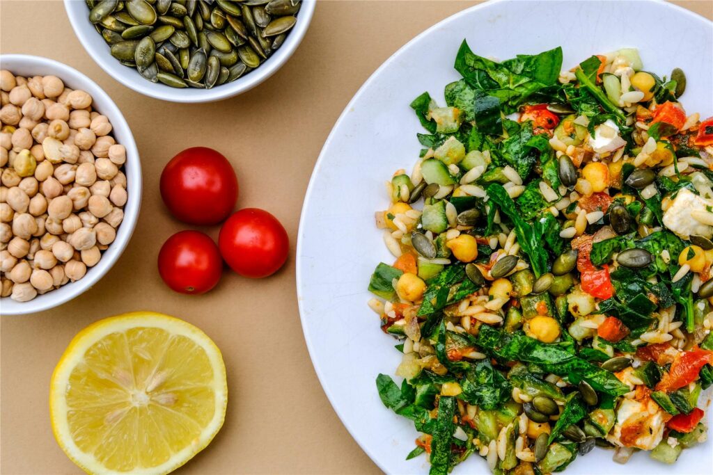 Rezept für griechischen Nudelsalat mit Orzo Nudeln