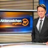 Moderator Rudi Cerne empfängt Kriminalhauptkommissarin Svenja Riedel bei Aktenzeichen XY am Mittwoch.