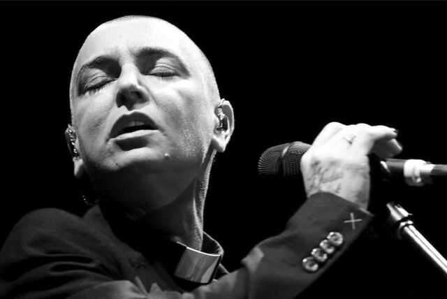 Die irische Popsängerin Sinead O’Connor bei einem Auftritt während des Wombad Festivals.