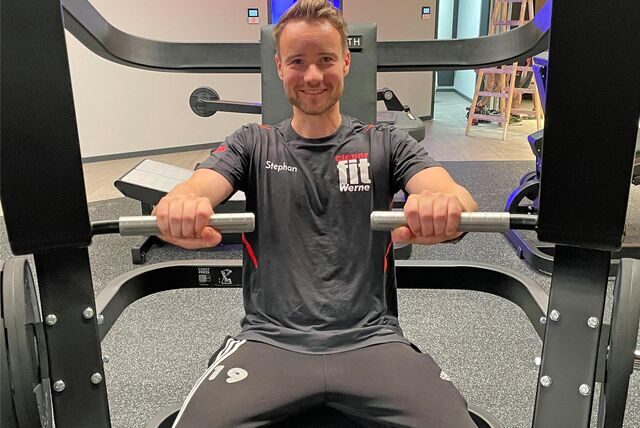 Freitagabend, 28. Juli, fand eine Eröffnungsparty statt, der Trainingsbeginn, sagt Studioleiter Stephan Schmidt, ist dann am Dienstag, 1. August.