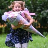 kind hat seinen ersten Schultag