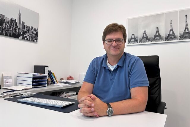 Tobias Höhle ist mit seiner Lüner Praxis seit drei Jahren niedergelassener Neurologe. Auch er behandelt Migräne-Patienten und kennt die Vorzüge der CGRP-Spritze.