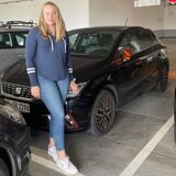 Sophie Bielings Autoreifen wurde durch den Kontakt mit einer scharfkantigen Metallkante im Parkhaus Mühle Bremme aufgeschlitzt.