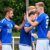 Ziehen in der Vorbereitung von Sieg zu Sieg: die Kicker des VfL Kamen.