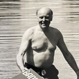 Friedrich Graf vom Hagen-Plettenberg im Ternscher See. Das Bild entstand 1995.