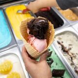 Ein paar Eisdielen wie „Eiszauber“ verkaufen kein Eis mehr. Sie haben seit Oktober geschlossen (Symbolbild).