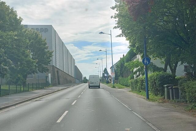 B 236 Letmather Straße Richtung Ergste