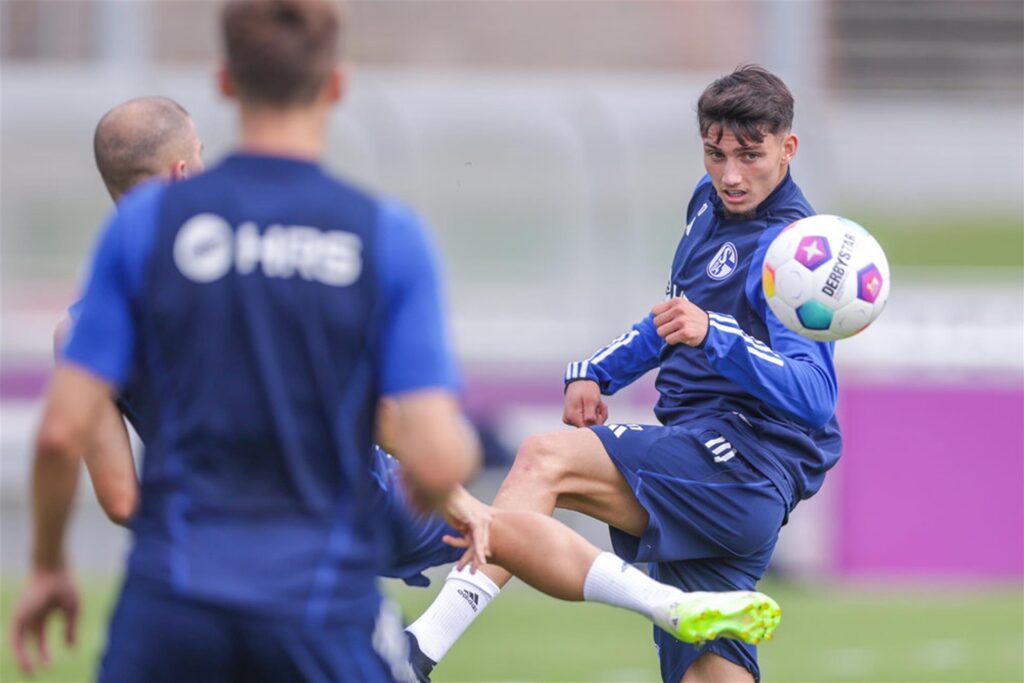22.08.2023, Fussball, Saison 2022/2023, 2. Bundesliga, Training FC Schalke 04, Yusuf Kabadayi (FC Schalke 04) 22.08.2023, Fussball, Saison 2022/2023, 2. Bundesliga, Training FC Schalke 04, Yusuf Kabadayi (FC Schalke 04)
