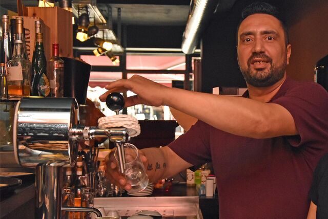 Salvatore Pisanelli bemerkt im Mediterraneo die steigenden Kosten deutlich.