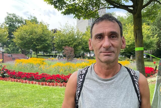 Toni konsumiert Heroin. An Crack würde er sich nicht herantrauen, sagt er.