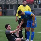 Ahmed Ersoy hilft Rico Köhler auf