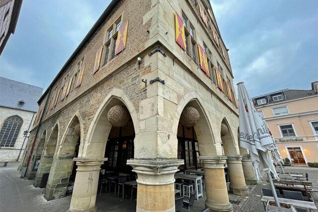Die Fassade des alten Rathauses in Werne