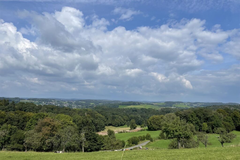 blick über das angrenzende land blick über das angrenzende land