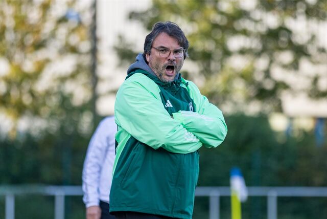 Holzwickede-Coach Benjamin Hartlieb ärgerte sich über die Vielzahl an Chancen, die sein Team gegen Sodingen liegenließ.