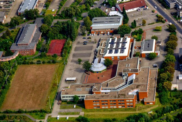 Die Stadt Recklinghausen hat die ehemalige Bergbau-Berufsschule an der Kölner Straße erworben.