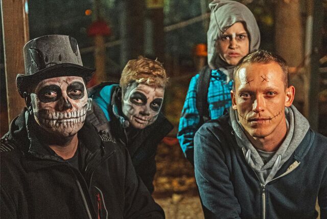 Gruselig auf Bäumen unterwegs: Der Kletterwald Freischütz lädt zum großen Halloween-Event ein. Wer traut sich zu kommen?