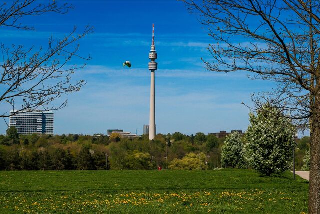 Der Florianturm im Westfalenpark verwandelt sich wieder zu „Vintage Tower“, einer Oase für Secondhand-Liebhaber. (Symbolbild)