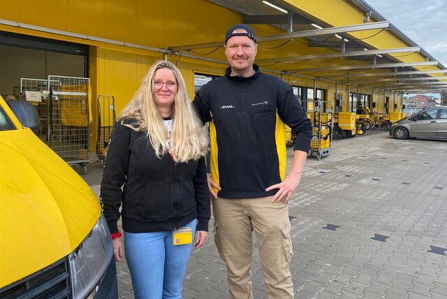 Angela Leo und Patrick Unger leiten den neuen Standort der Post in Werne.