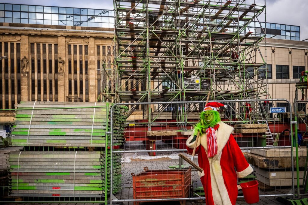 Der Grinch musste in Dortmund schrubben. Der Grinch musste in Dortmund schrubben.