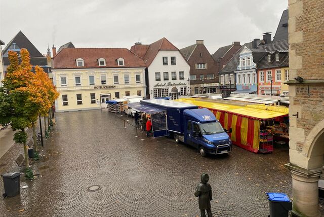 Am Freitag (27. Oktober) war es ein ungewöhnlich kleiner Wochenmarkt auf dem Werner Marktplatz.