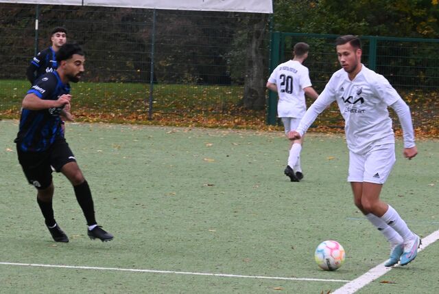 Kevin Gola am Ball