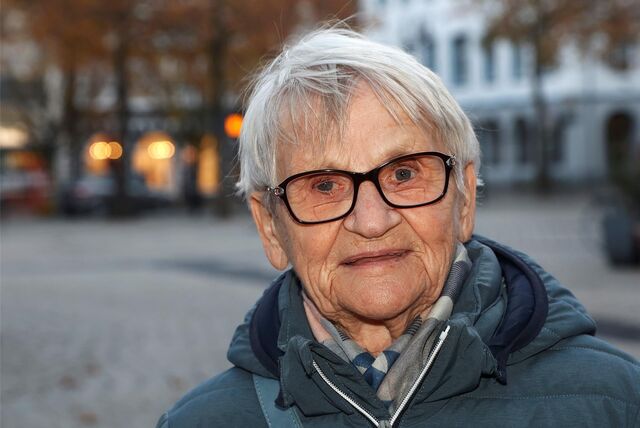 Wilma Scheper wurde Opfer eines Geldbörsendiebstahls. Der 88-jährigen setzte das stark zu.