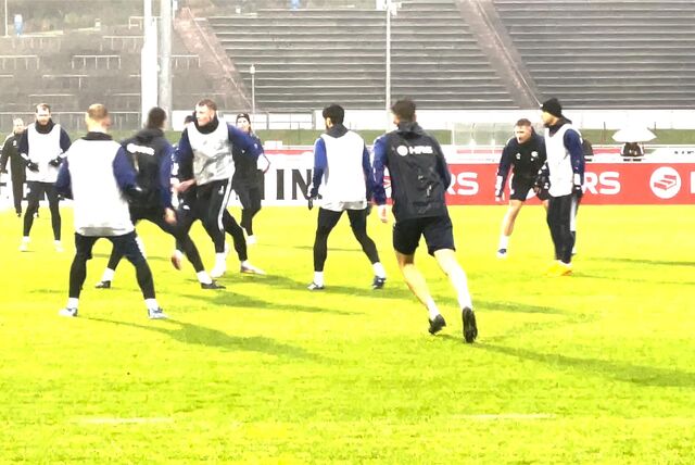 Am Montag startete die Mannschaft des S04 in die Vorbereitung auf das nächste Spiel gegen den PSV Eindhoven.