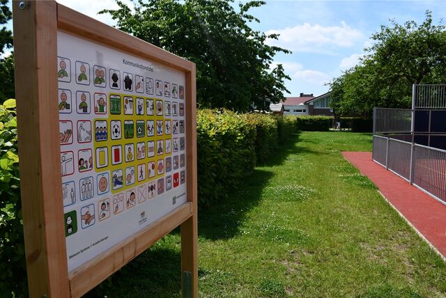 In Nordkirchen stehen bereits Kommunikationstafeln – diese dienen als Vorbild für Werne.