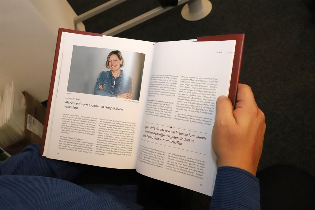 In einem Buch über starke Frauen – hier das Kapitel über Ina Ruck – porträtiert der Zonta-Club Hamm/Unna berühmte und verdiente Persönlichkeiten aus den beiden Städten. In einem Buch über starke Frauen – hier das Kapitel über Ina Ruck – porträtiert der Zonta-Club Hamm/Unna berühmte und verdiente Persönlichkeiten aus den beiden Städten.
