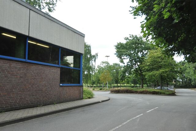 Weder Schüler noch Sportvereine können aktuell das LAFP-Hallenbad betreten. Das hat verschiedene Gründe.