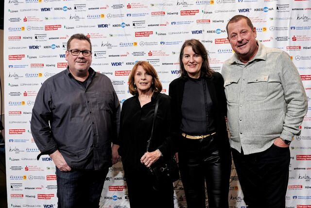 Lutz Nennmann, Senta Berger, Sonja Hofmann und Meinolf Thies beim Kinofest Lünen 2023.