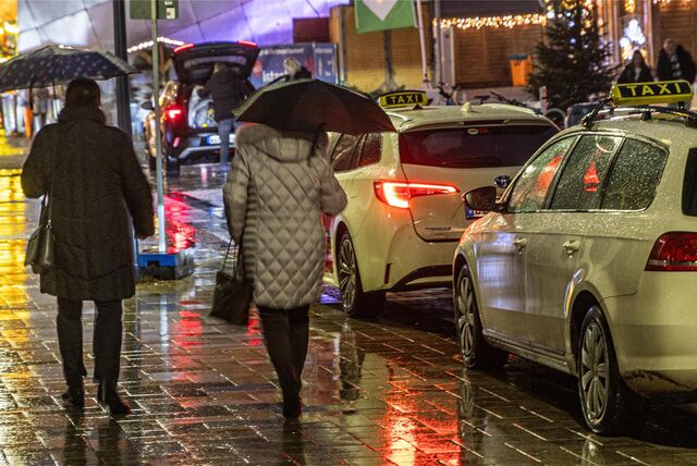 Um die Sicherheit zu erhöhen, soll es in Dortmund bald ein ermäßigtes Nacht-Taxi für Frauen geben.