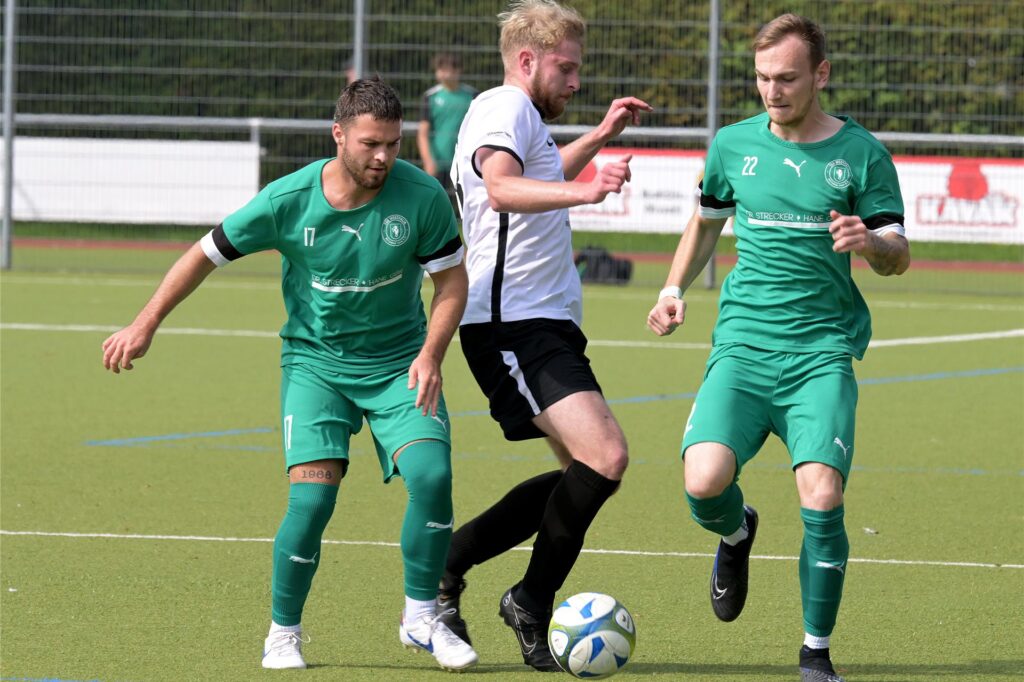 Riaan Neutzner (r.) hat eine starke Hinrunde bei Westfalia Wethmar hinter sich. Riaan Neutzner (r.) hat eine starke Hinrunde bei Westfalia Wethmar hinter sich.