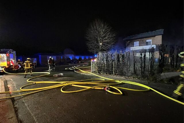 Auch in der Straße Thünen kam es zu einem Heckenbrand.