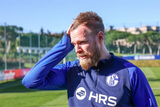07.01.2024, Fussball, 2. Bundesliga, Saison 2023/2024, Wintertrainingslager FC Schalke 04 in Albufeira/Portugal, Tomas Kalas (FC Schalke 04)


Foto: Tim Rehbein/RHR-FOTO