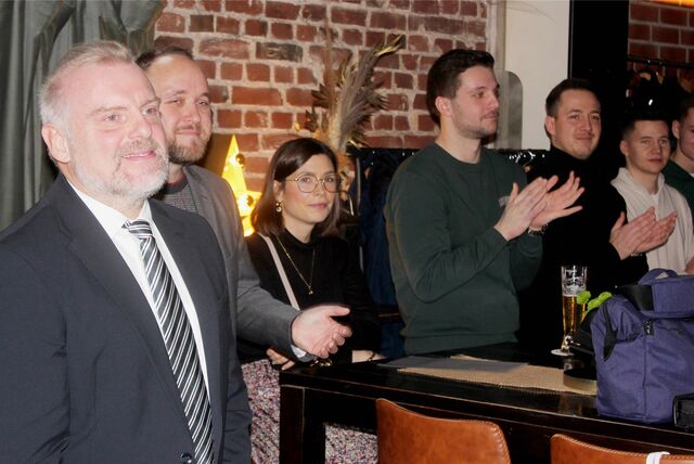 Der SSV Mühlhausen-Uelzen hatte am Wochenende zum Neujahrsempfang eingeladen, Auch Bürgermeister Dirk Wigand (l.) war gekommen.