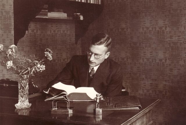 Ein Schwarzweiß-Foto zeigt Heinz Mayer aus Schwerte.