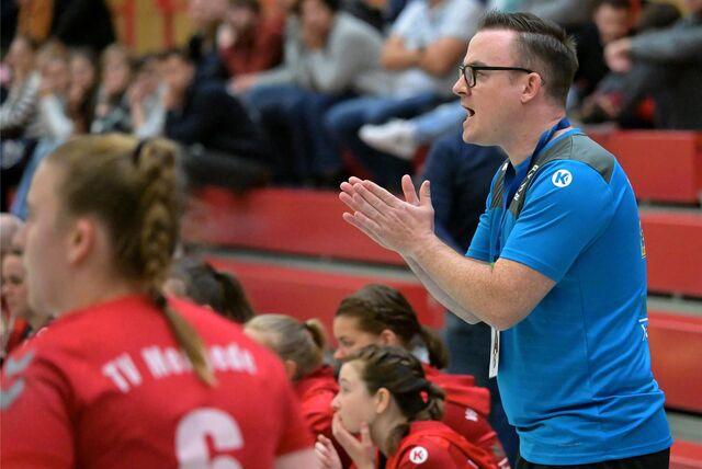Der VfL Brambauer um Trainer Jan Battenberg verlor sein Auswärtsspiel verdient.