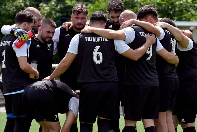TIU Rünthe (Team im Spielerkreis) möchte dieses Jahr in die Kreisliga A aufsteigen.
