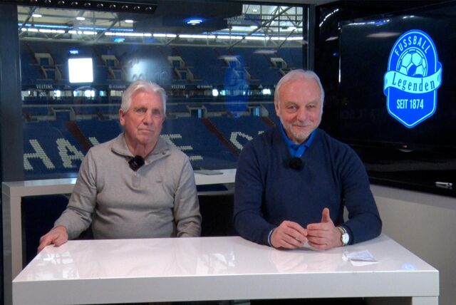 Fußball-Legenden Klaus Fischer und Rüdiger Abramczik.