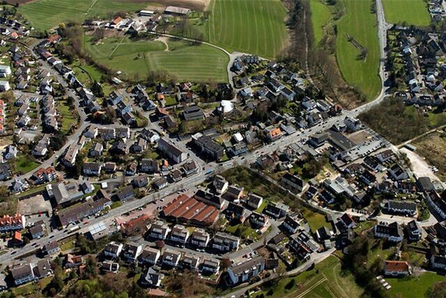 Ein Luftbild zeigt einen Teil der Stadt Schwerte von oben.