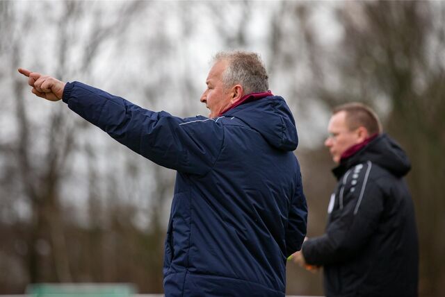 bert Taddy, Trainer von BR Billmerich, trifft auf den SV Bausenhagen.