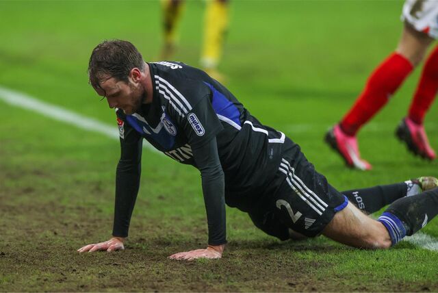 11.02.2024, Fussball, 2. Bundesliga, 21. Spieltag, Saison 2023/2024, Holstein Kiel – FC Schalke 04, Thomas Ouwejan (FC Schalke 04)


Foto: Tim Rehbein/RHR-FOTO
