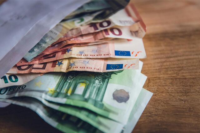 Im Jahr 2019 konnten sich die Fröndenberger wieder über mehr Gehalt freuen.