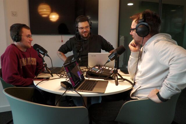 Tim Kühnel, Nico Keßeboom und René Preuß sprechen in der neusten „Schalke-Pottcast“-Folge über den FC Schalke 04.