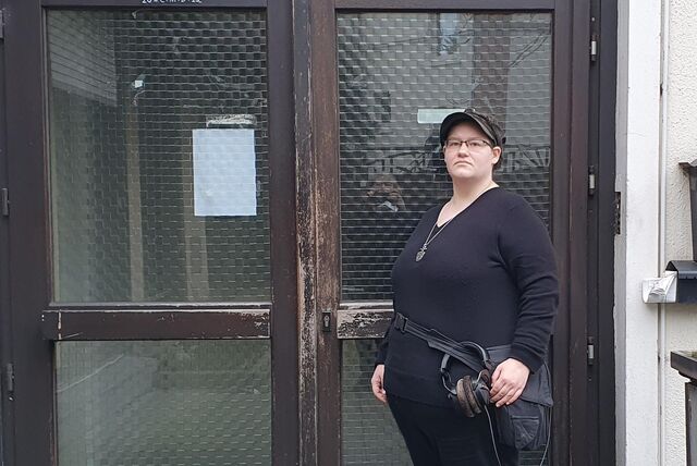 Sonja Gerlings aus Dortmund nach der Trauerfeier: Der Diebstahl ihres Portemonnaies ist für sie eine traumatische Erfahrung.